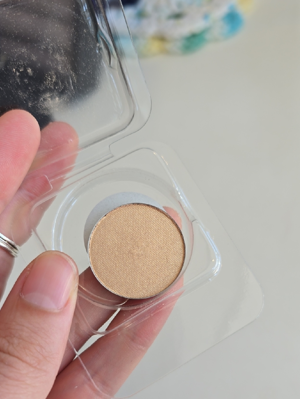 Brand New! Ocean Ave (Gold) Eyeshadow Pan